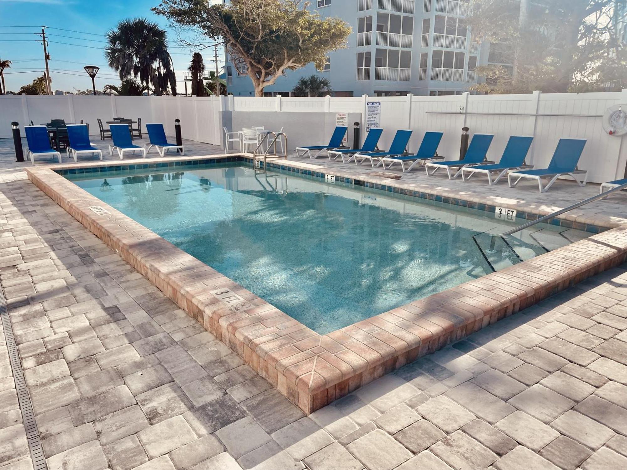 Welcome To Beach Villa'S # 202 Vacation Rental - 250 Estero Blvd Condo Fort Myers Beach Exterior photo